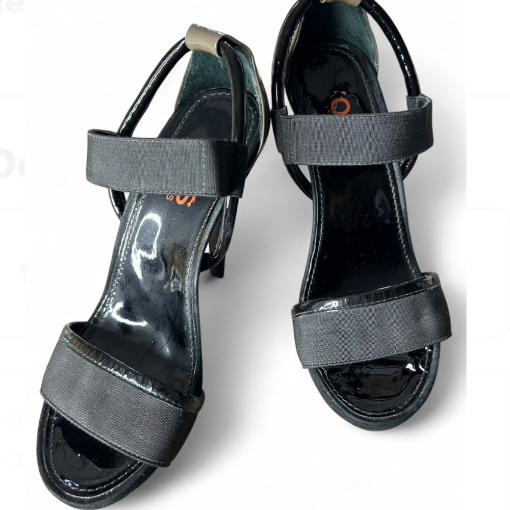 Michael Kors Carla Tan Platform Heel Strappy High Heel Shoes Sandals Womens 8.5